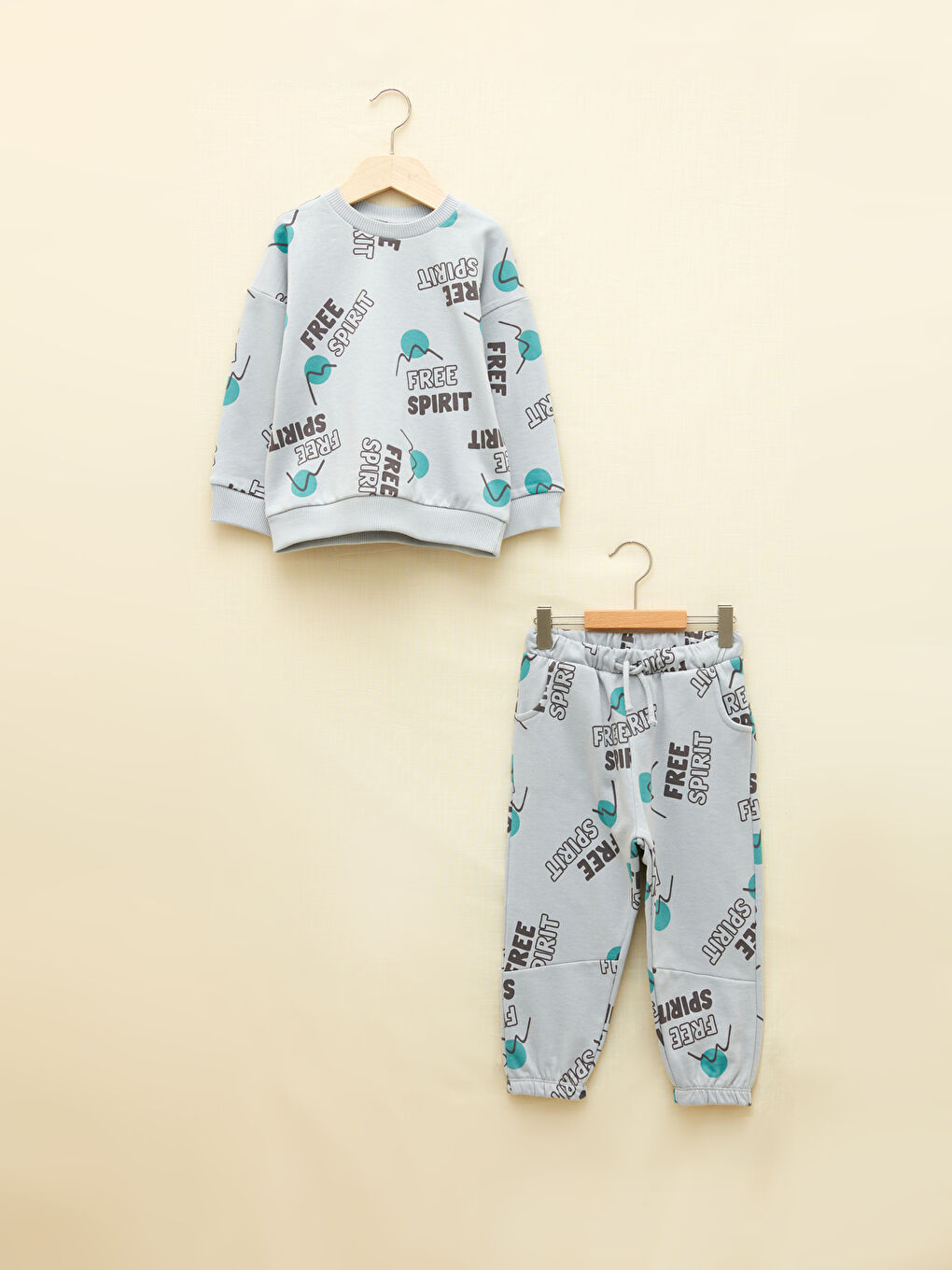 Crew Neck Long Sleeve Printed Organic Cotton Baby Boy Sweatshirt and Jogger Sweatpants 2-Pack Set -W1FG12Z1-LRY
