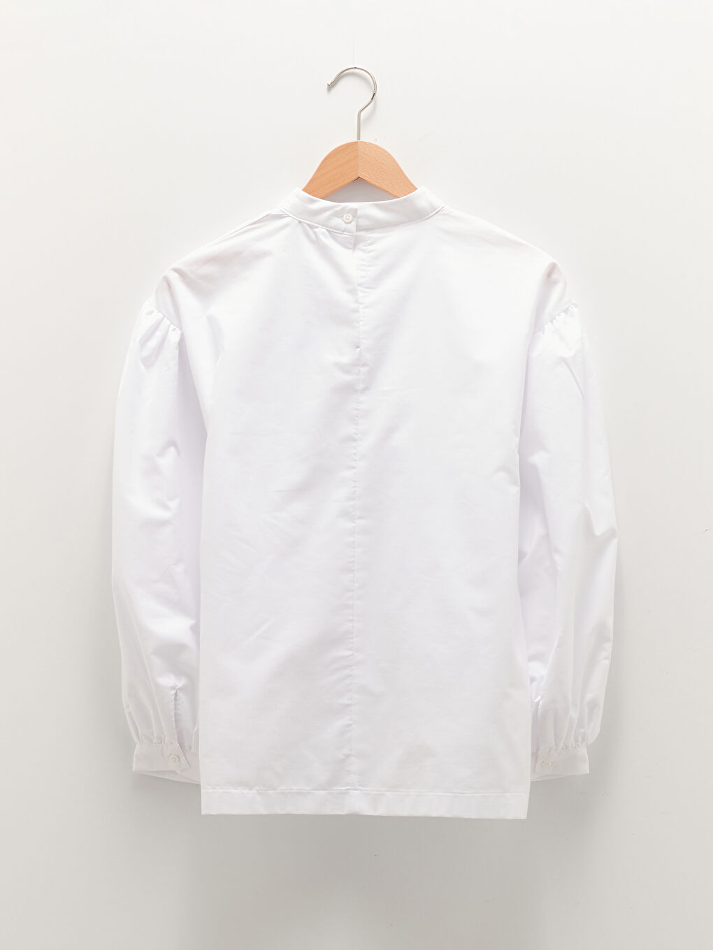 Beyaz Hakim Yaka Düz Uzun Kollu Poplin Kadın Bluz-6