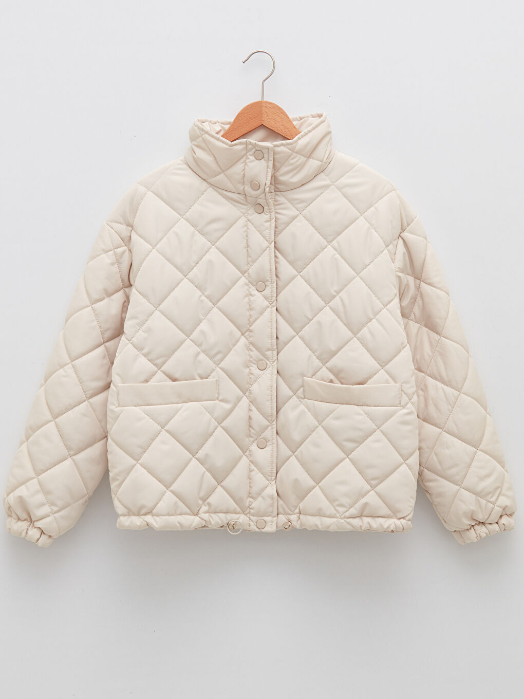 Bej Dik Yaka Kapitone Desenli Uzun Kollu İnce Kadın Şişme Mont-6