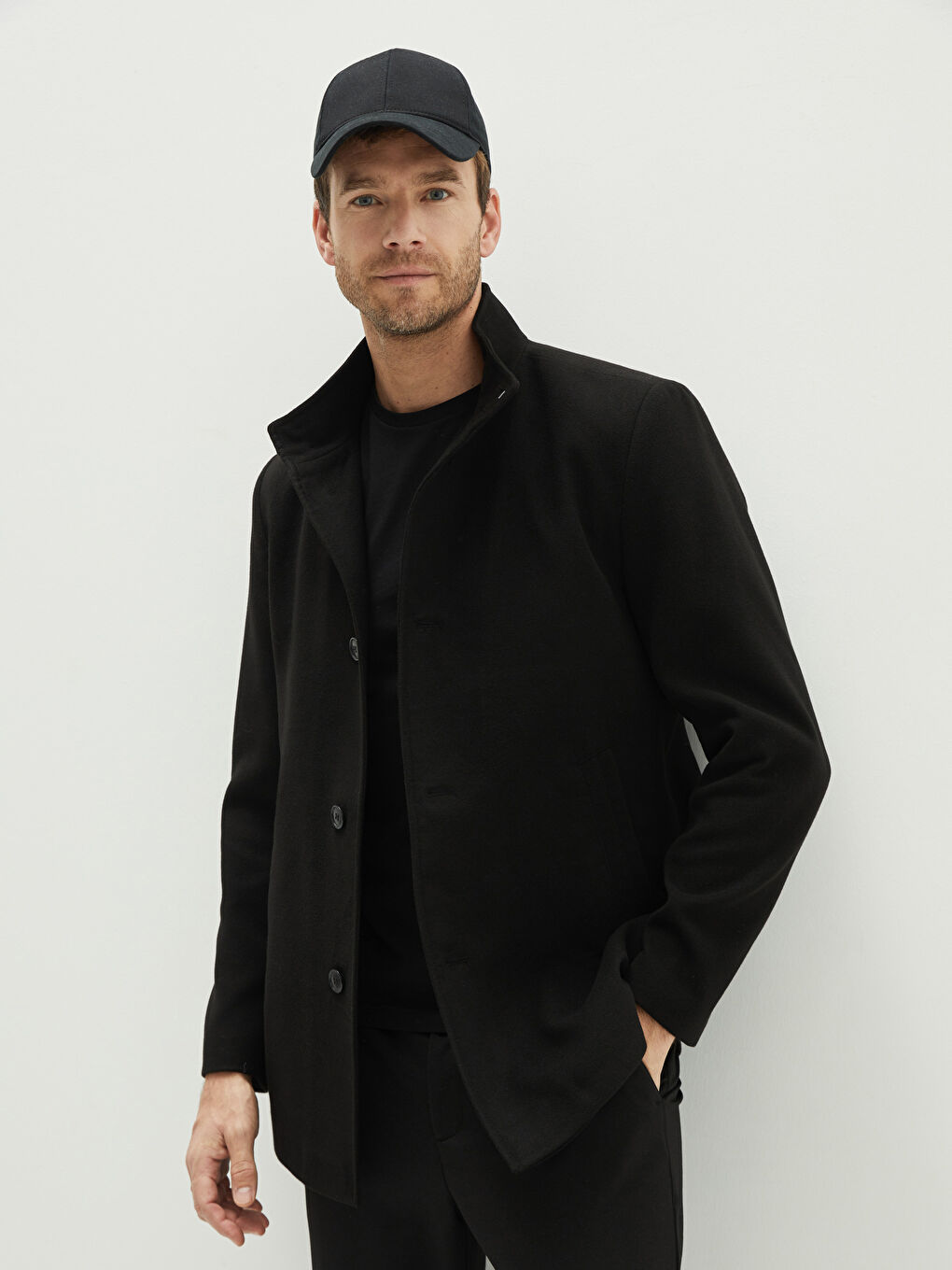 Standardni kroj kaput sa uspravnom kragnom za muškarce od kašeta-1