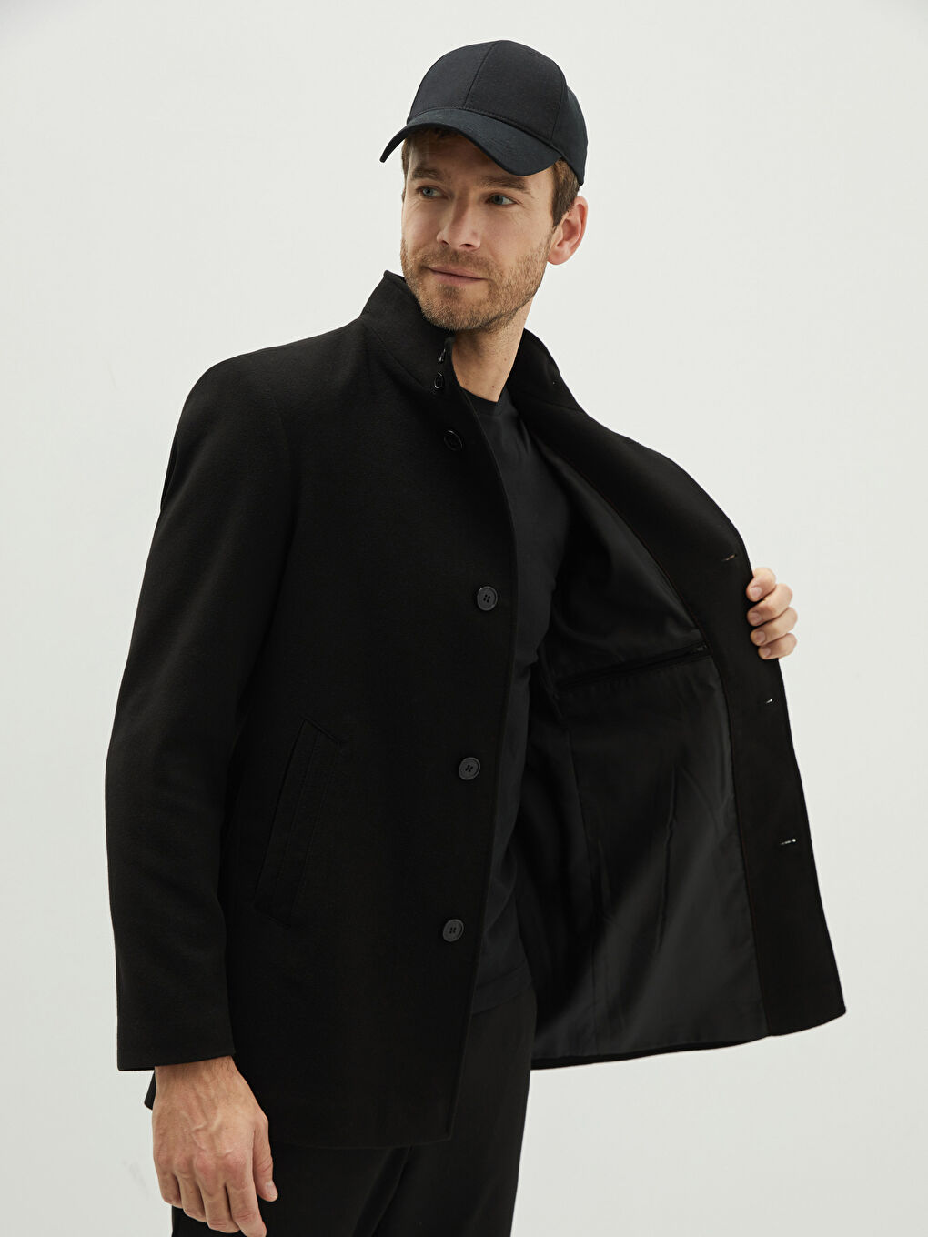 Standardni kroj kaput sa uspravnom kragnom za muškarce od kašeta-2