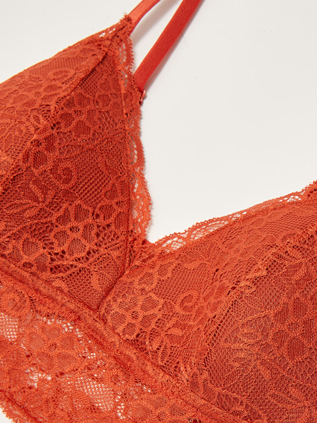 Kahverengi Balensiz Dolgusuz Dantel Detaylı Bralet-2