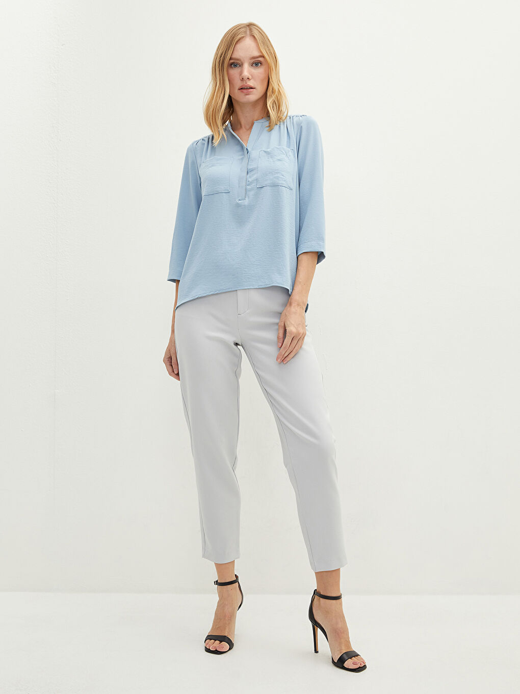 Blouse pour Femmes à Col Mao avec Détail de Poche-5