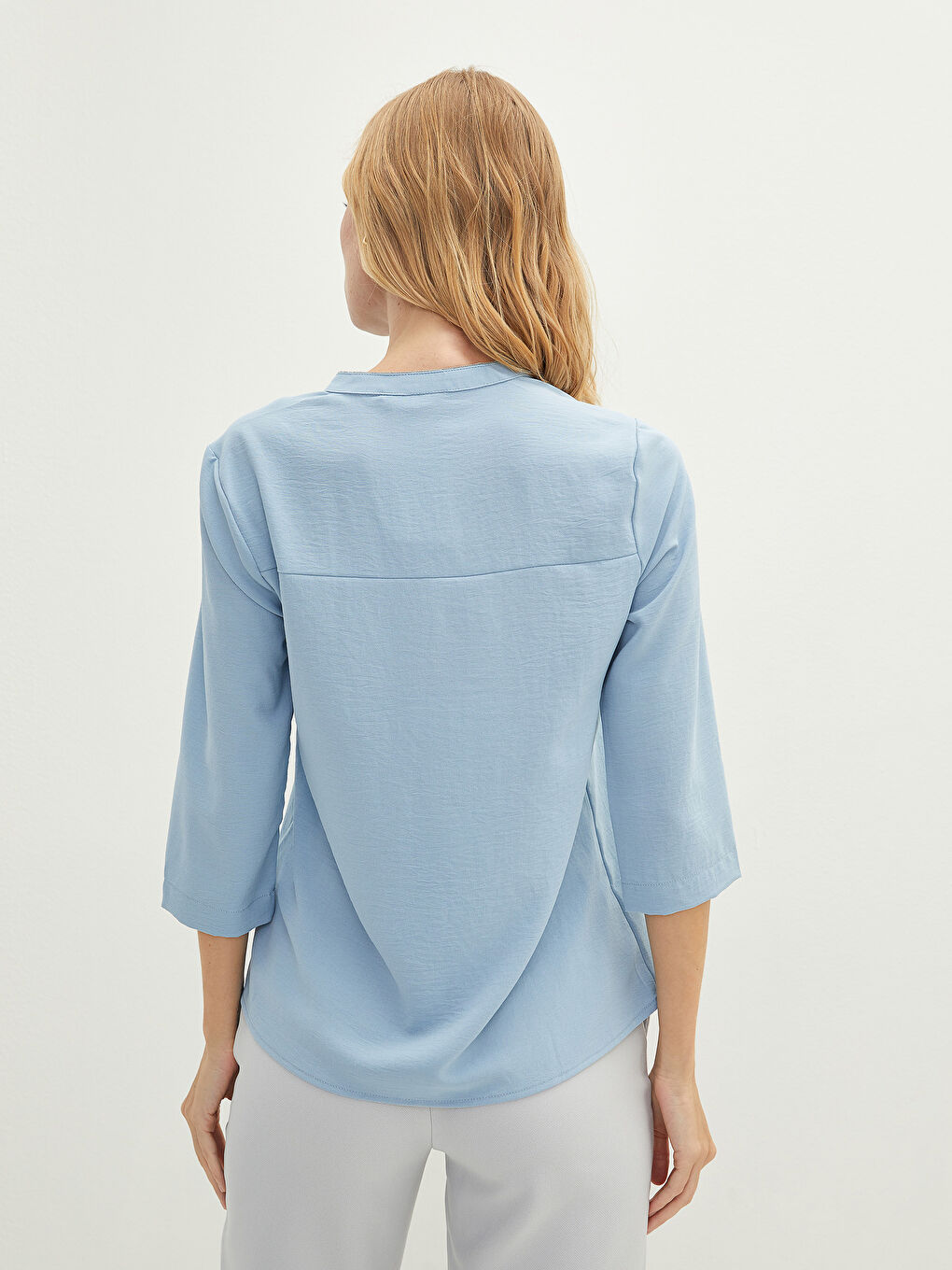 Blouse pour Femmes à Col Mao avec Détail de Poche-6