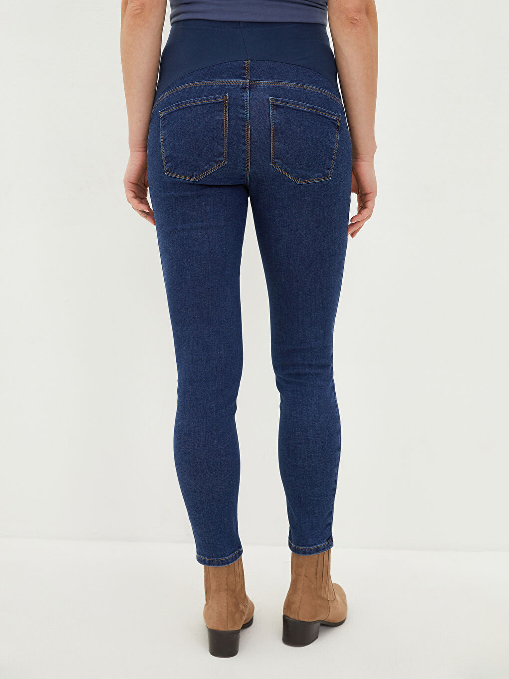 LCWAIKIKI Maternity Mercury Skinny Fit Straight Maternity Rodeo Jean Trousers with Abdominal Panels -W1FK38Z8-309