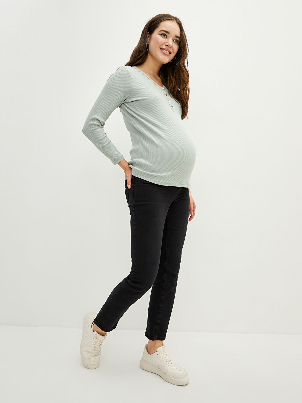 LCWAIKIKI Maternity Siyah  Rodeo Karın Panelli Straight Fit Cep Detaylı Hamile Rodeo Jean Pantolon