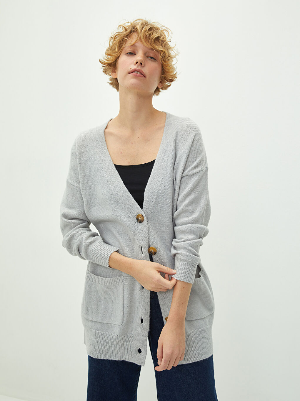 LCW Vision V-Neck Straight Long Sleeved Pocket Detailed Women's Knitwear Cardigan -W1FL40Z8-D5P