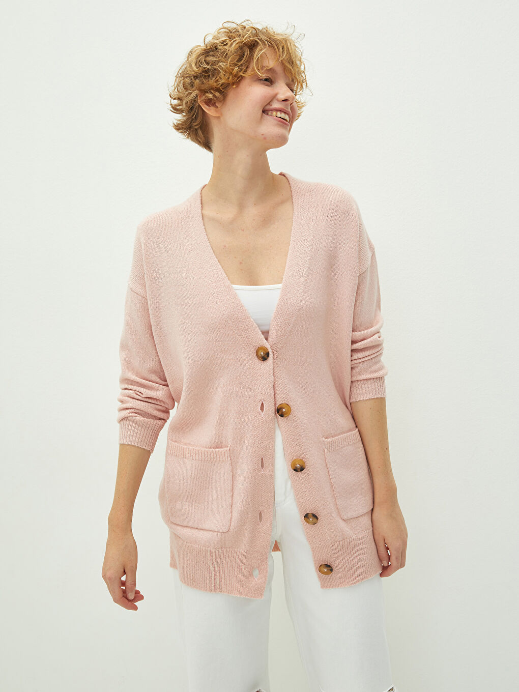 V-Neck Straight Long Sleeved Pocket Detailed Women's Knitwear Cardigan-1