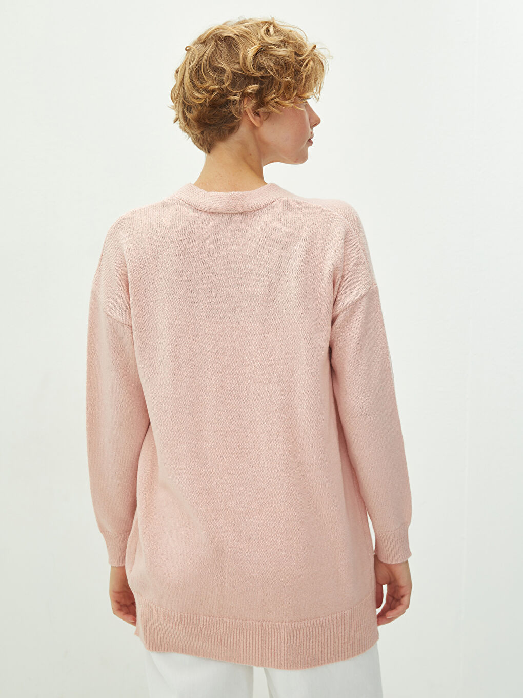 V-Neck Straight Long Sleeved Pocket Detailed Women's Knitwear Cardigan-5