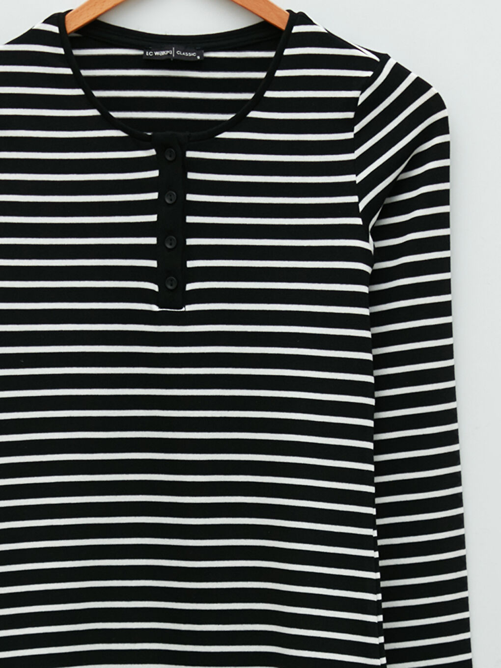 Crew Neck Striped Long Sleeve Women's T-Shirt-8