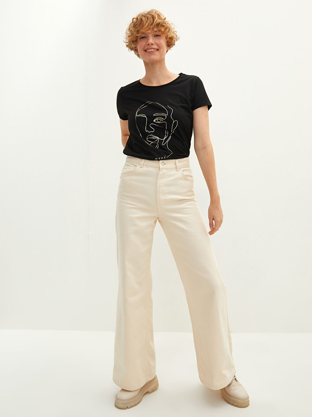 Crew Neck Printed Short Sleeve Women's T-Shirt-2