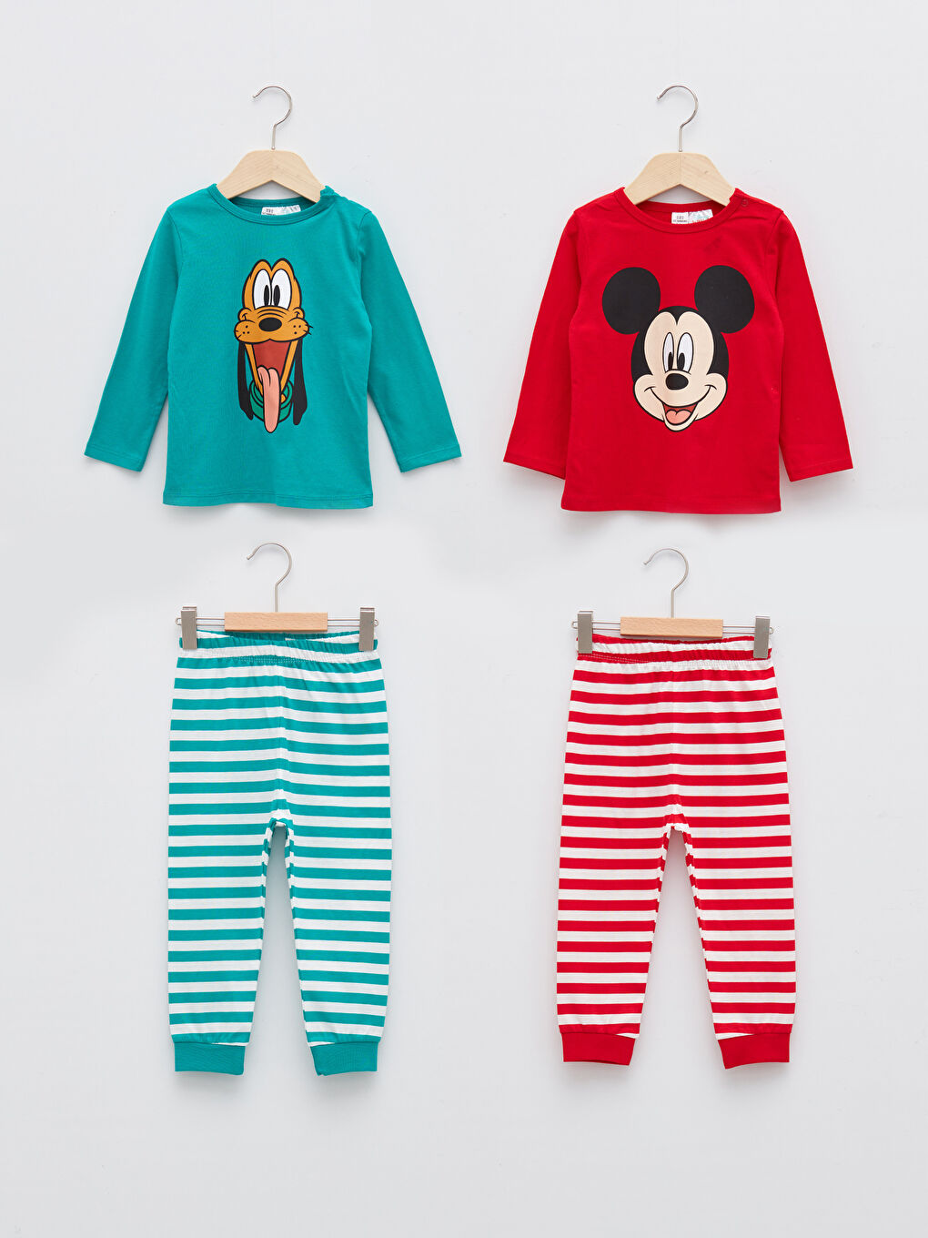 Kırmızı Bisiklet Yaka Uzun Kollu Disney Baskılı Pamuklu Erkek Bebek 2'li Pijama Takımı
