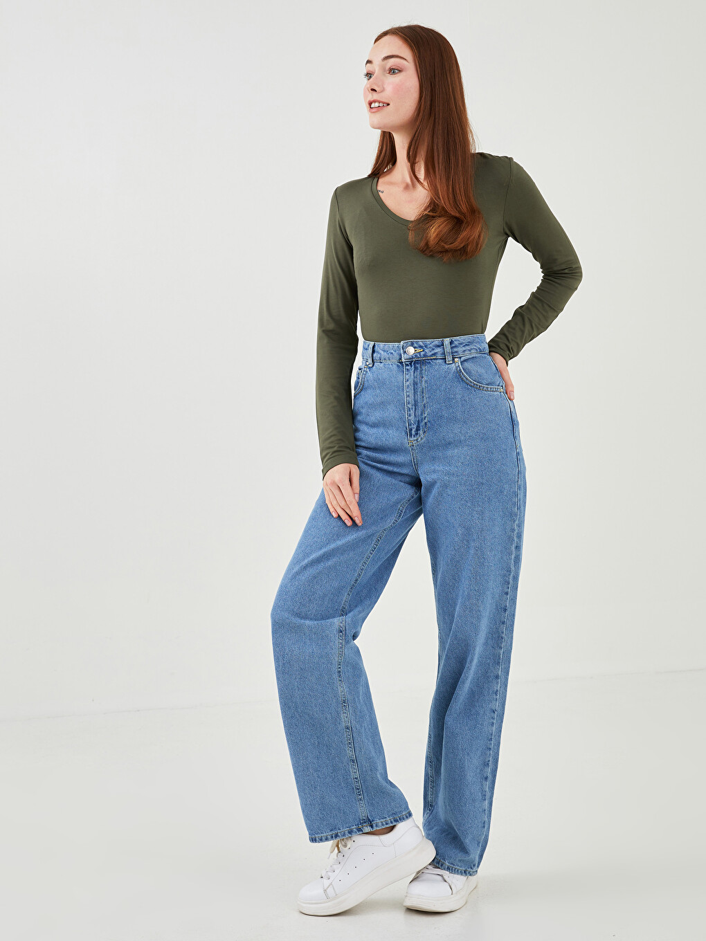 V-Neck Plain Long Sleeve Women's T-Shirt-3