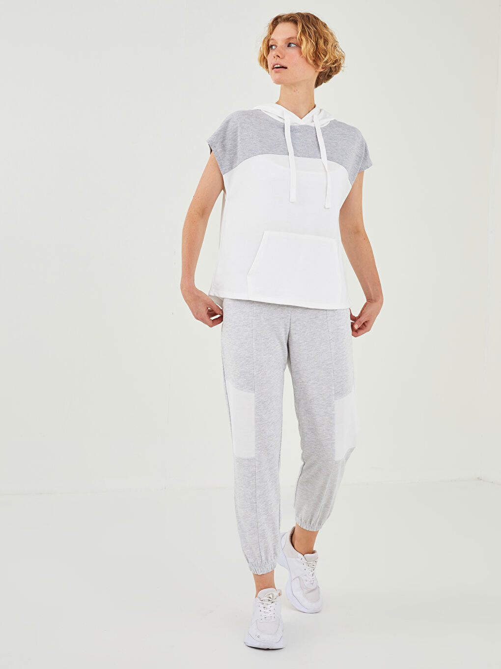 Женские Спортивные Штаны На Резинке Однотонные-2