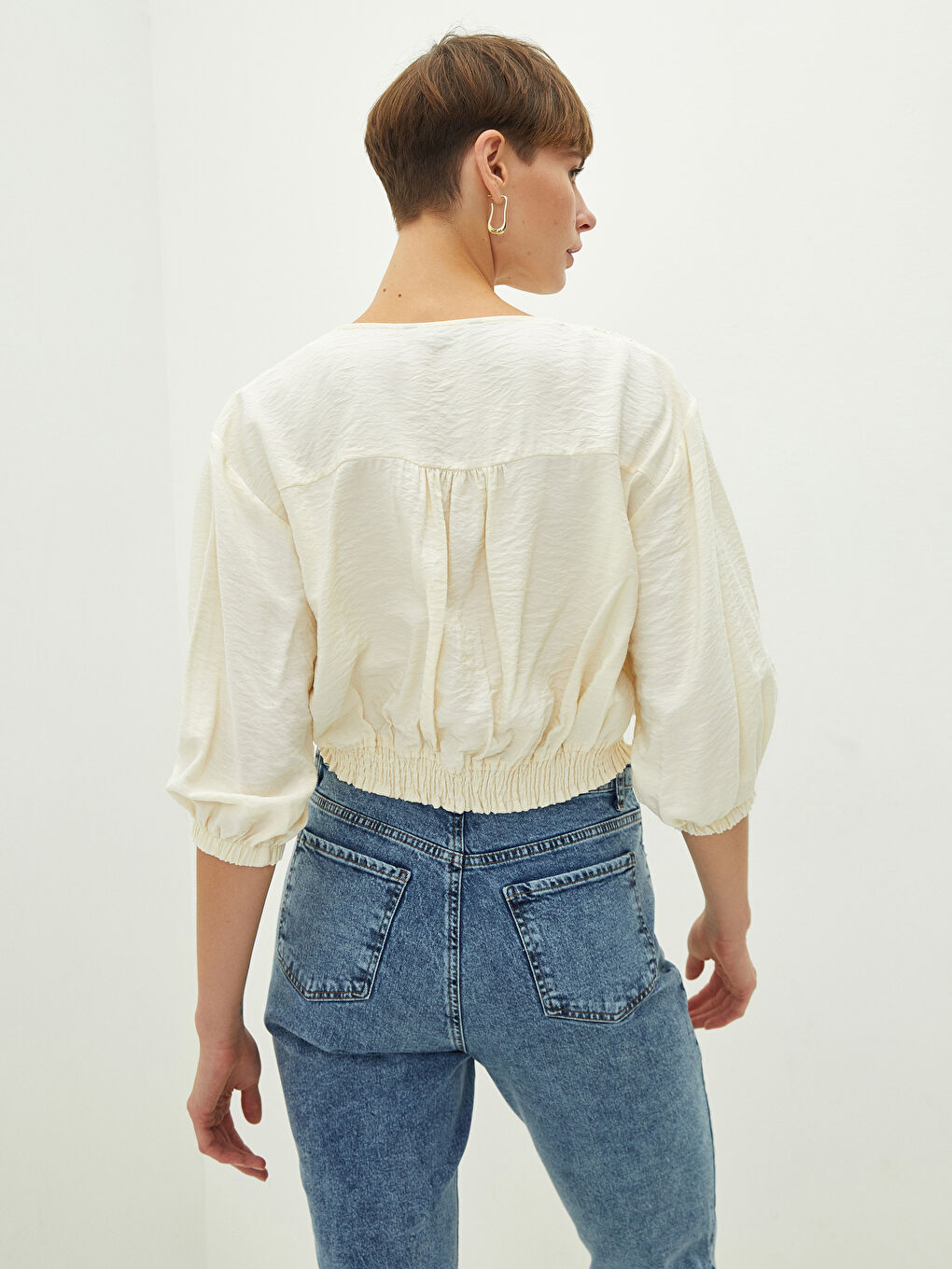 Bej V Yaka Düz Uzun Kollu Kadın Bluz-3