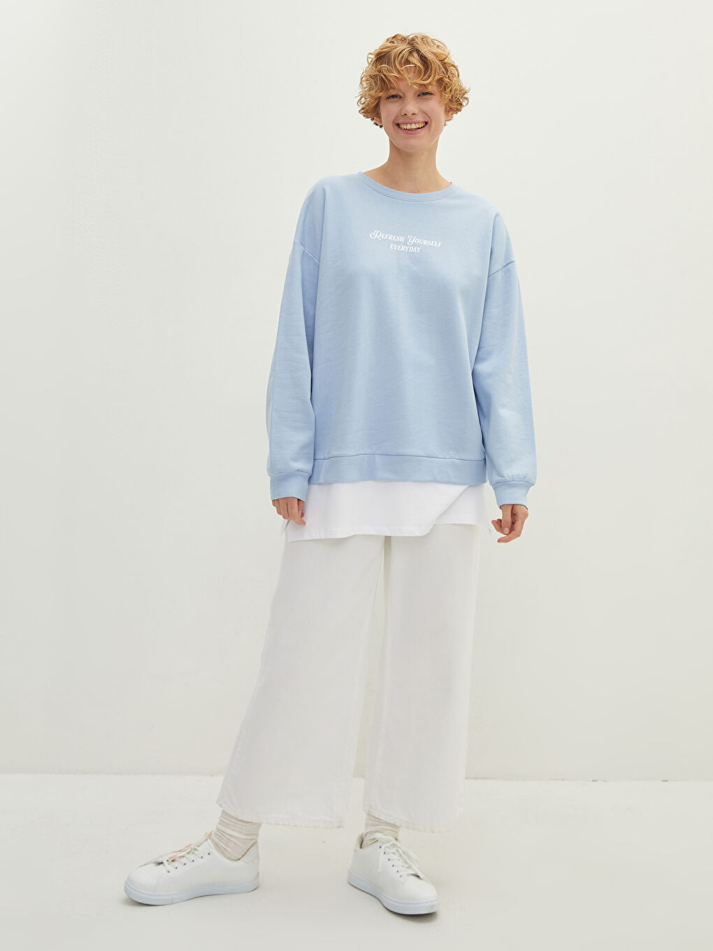 Mavi Bisiklet Yaka Baskılı Uzun Kollu Kadın Sweatshirt-3