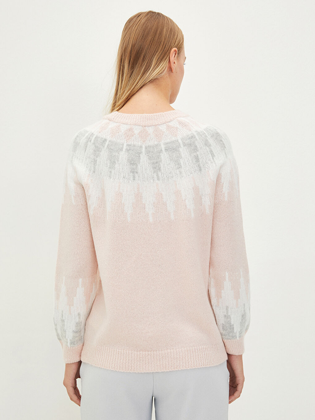 әйелдерге арналған дөңгелек жағалы өрнекті ұзын жең трикотаж жемпір-4