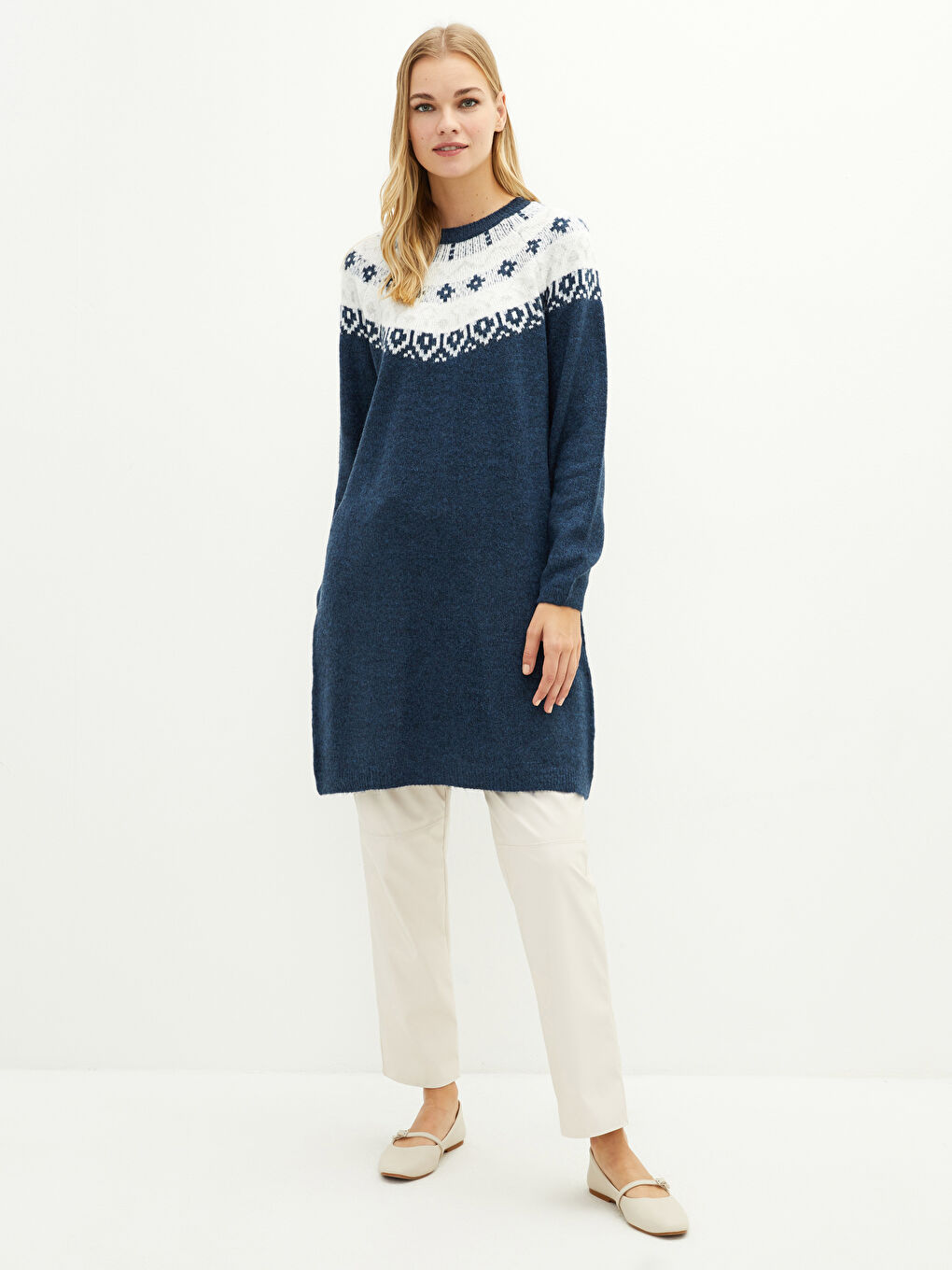 İndigo Bisiklet Yaka Kendinden Desenli Uzun Kollu Kadın Triko Tunik-2