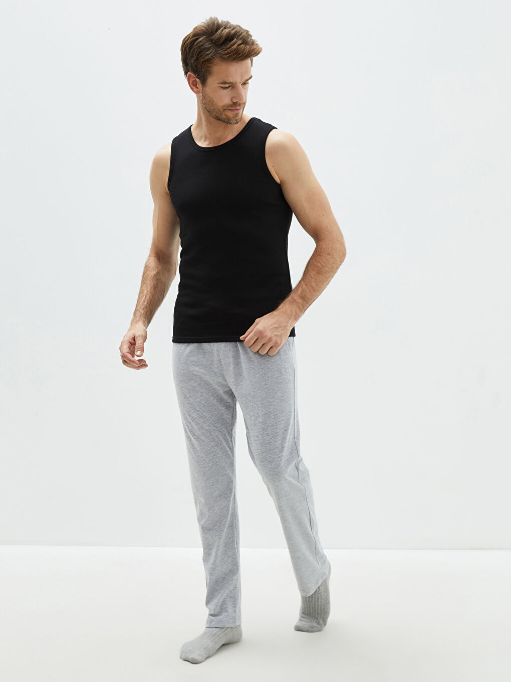 Siyah Bisiklet Yaka Basic Erkek Atlet-2