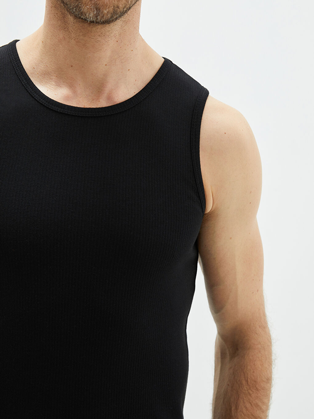 Siyah Bisiklet Yaka Basic Erkek Atlet-3