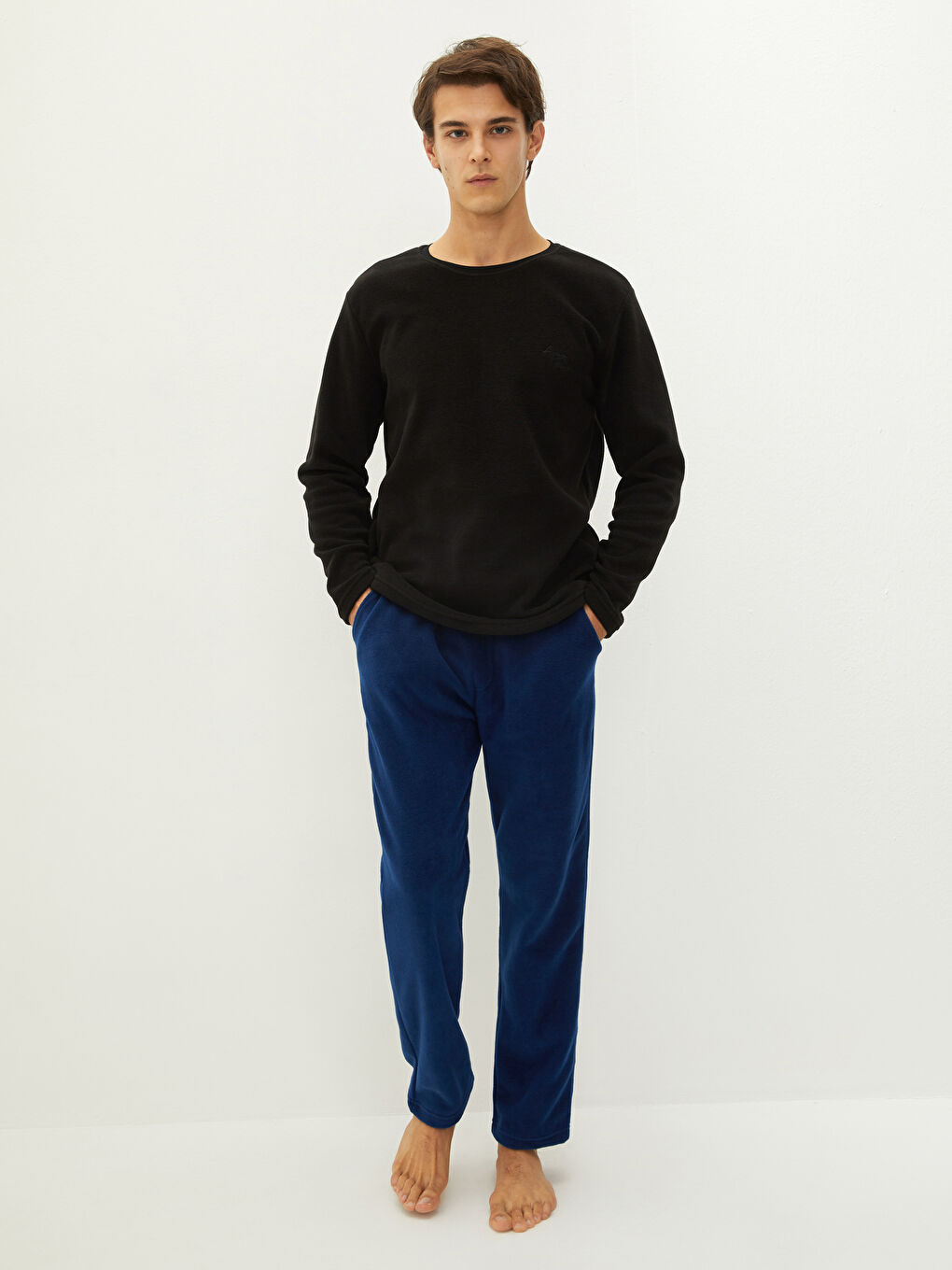 Ерлерге арналған ұзын жеңді дөңгелек жағалы майка-2