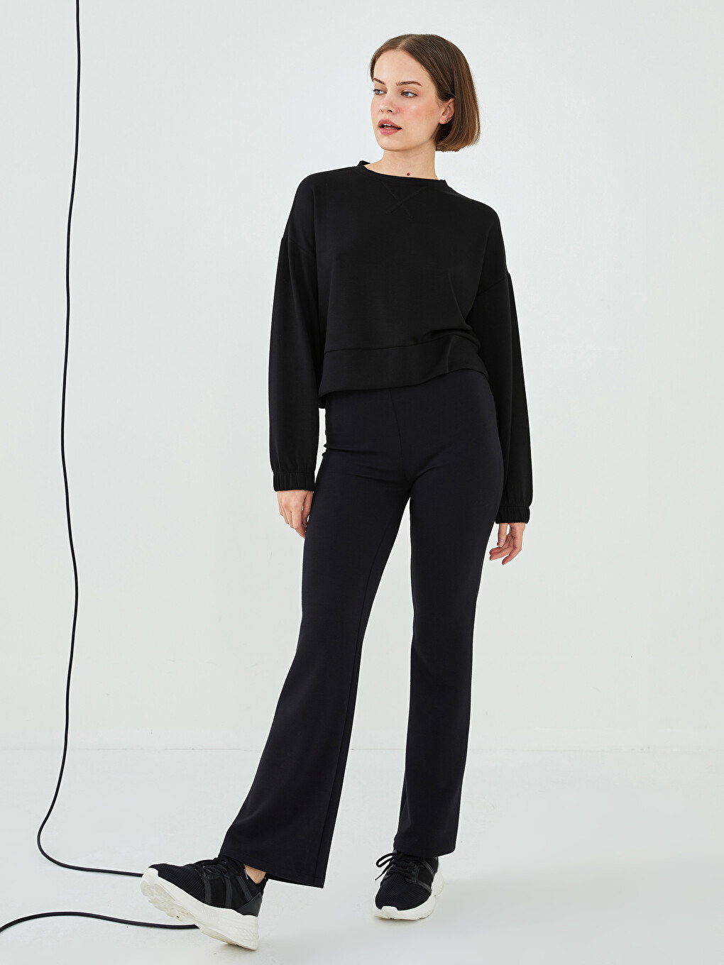 Crew Neck Plain Long Sleeve Women's Sweatshirt-2