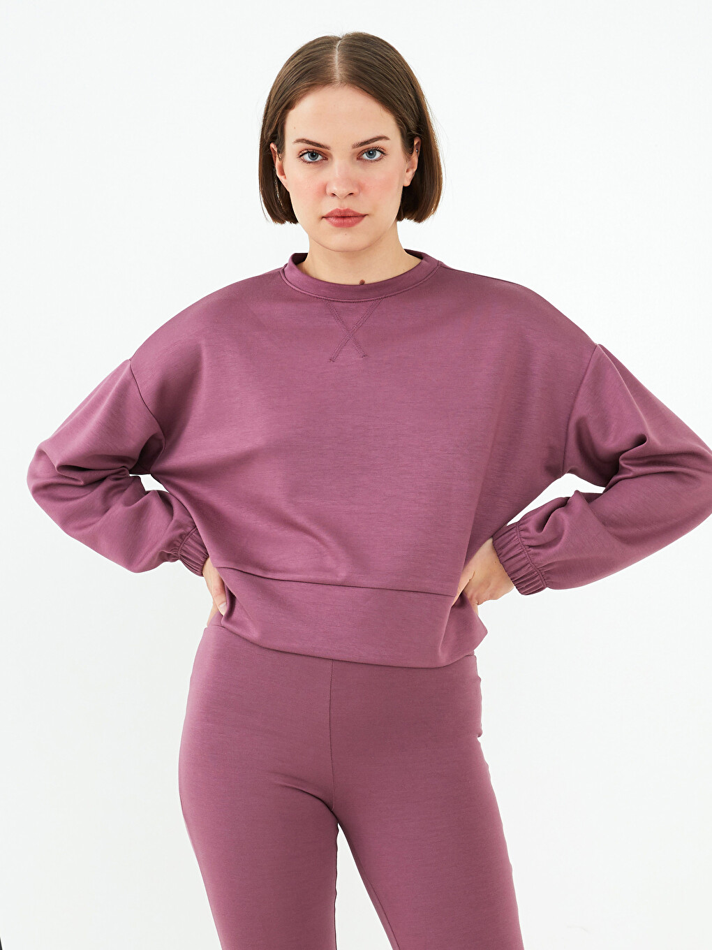 Crew Neck Plain Long Sleeve Women's Sweatshirt