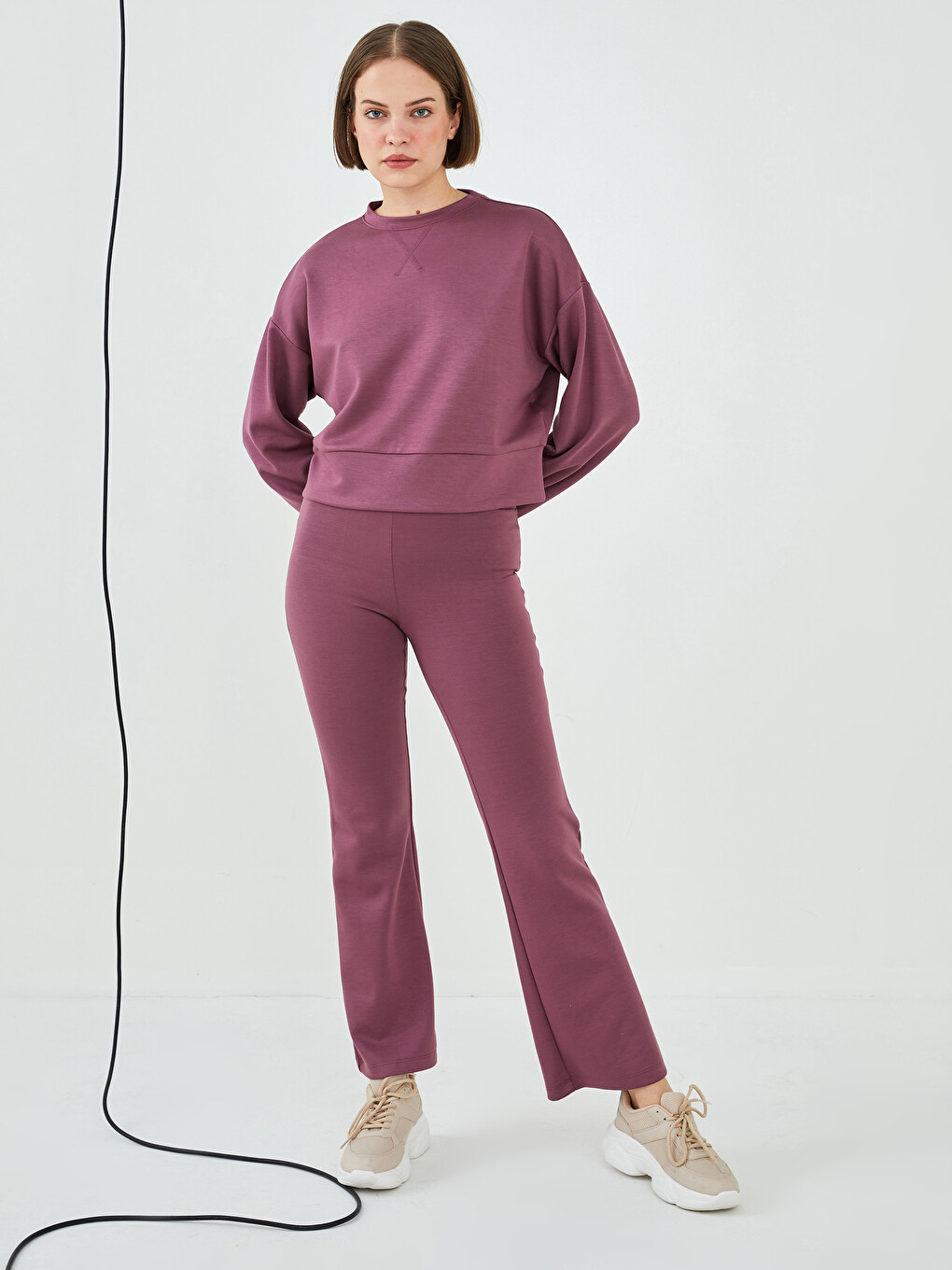 Crew Neck Plain Long Sleeve Women's Sweatshirt-3