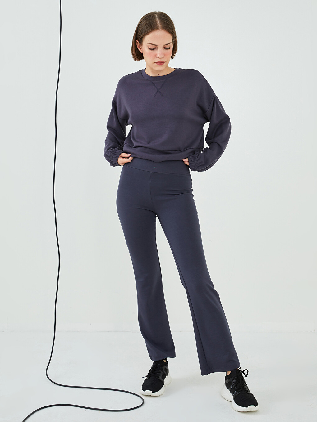 Crew Neck Plain Long Sleeve Women's Sweatshirt-1