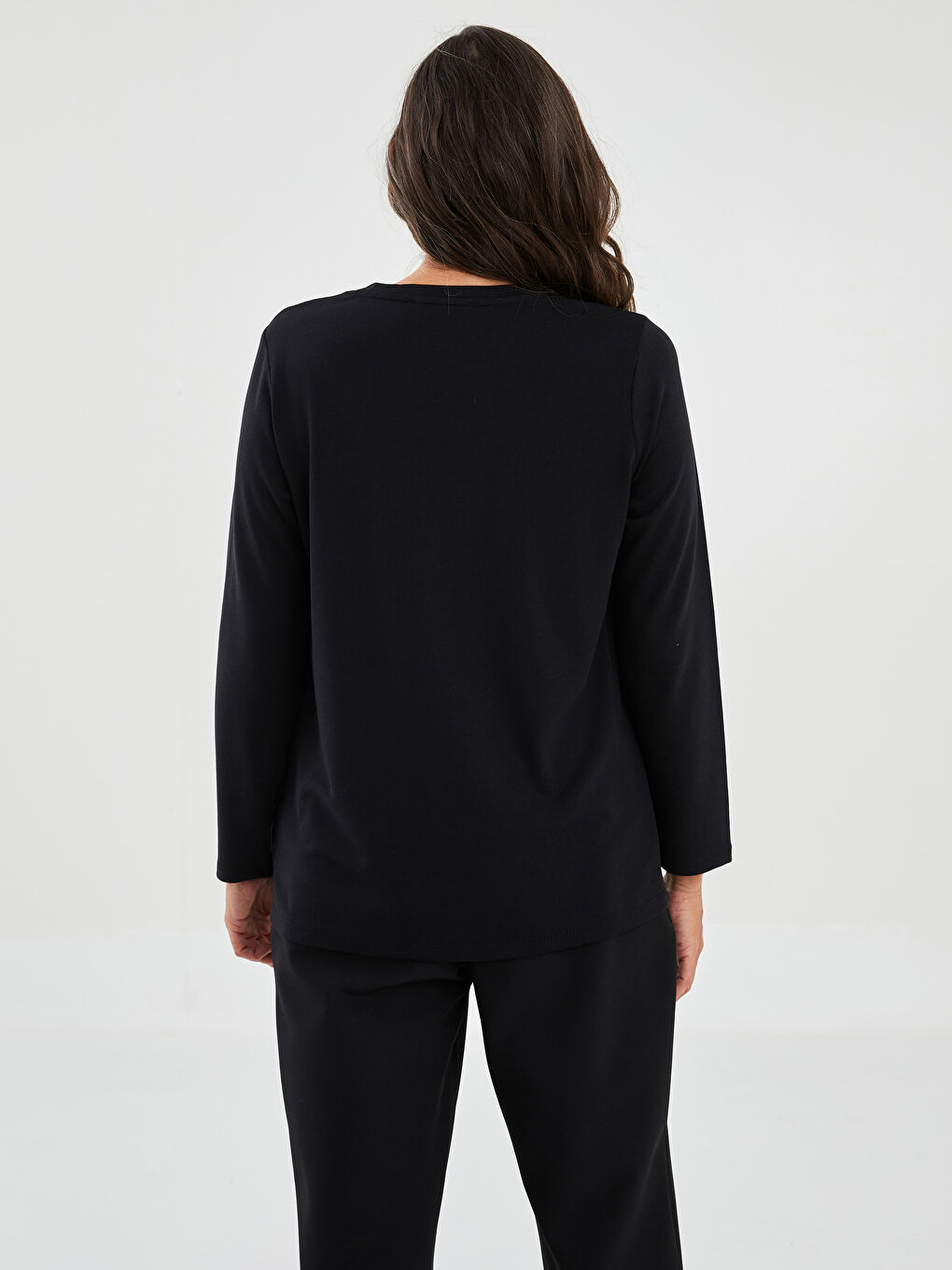 بلوزة كم طويل مطبوعة بياقة دائرية للسيدات-4