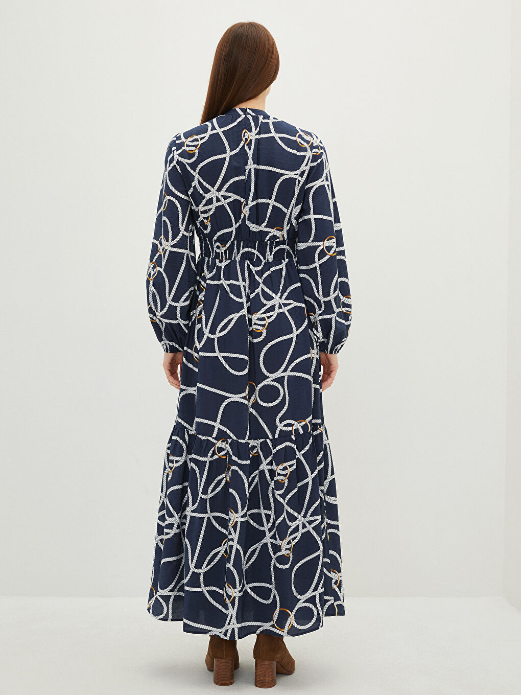 Robe pour Femmes à Motifs à Manches Longues avec Col Cheminée-4