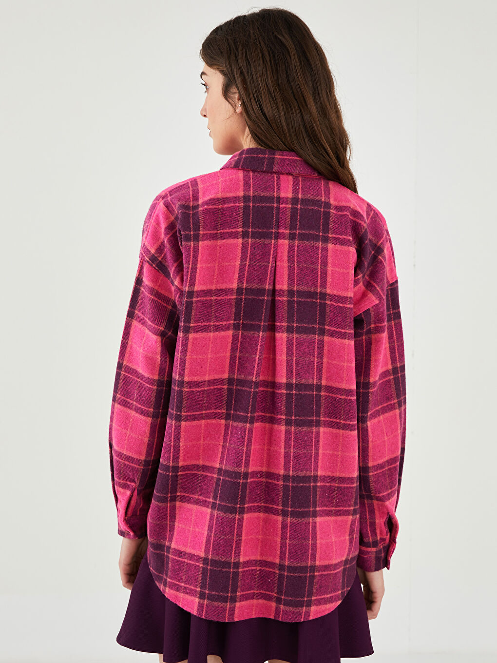 Рубашка-Куртка Женская Клетчатая С Длинным Рукавом И Карманами На Пуговицах-4