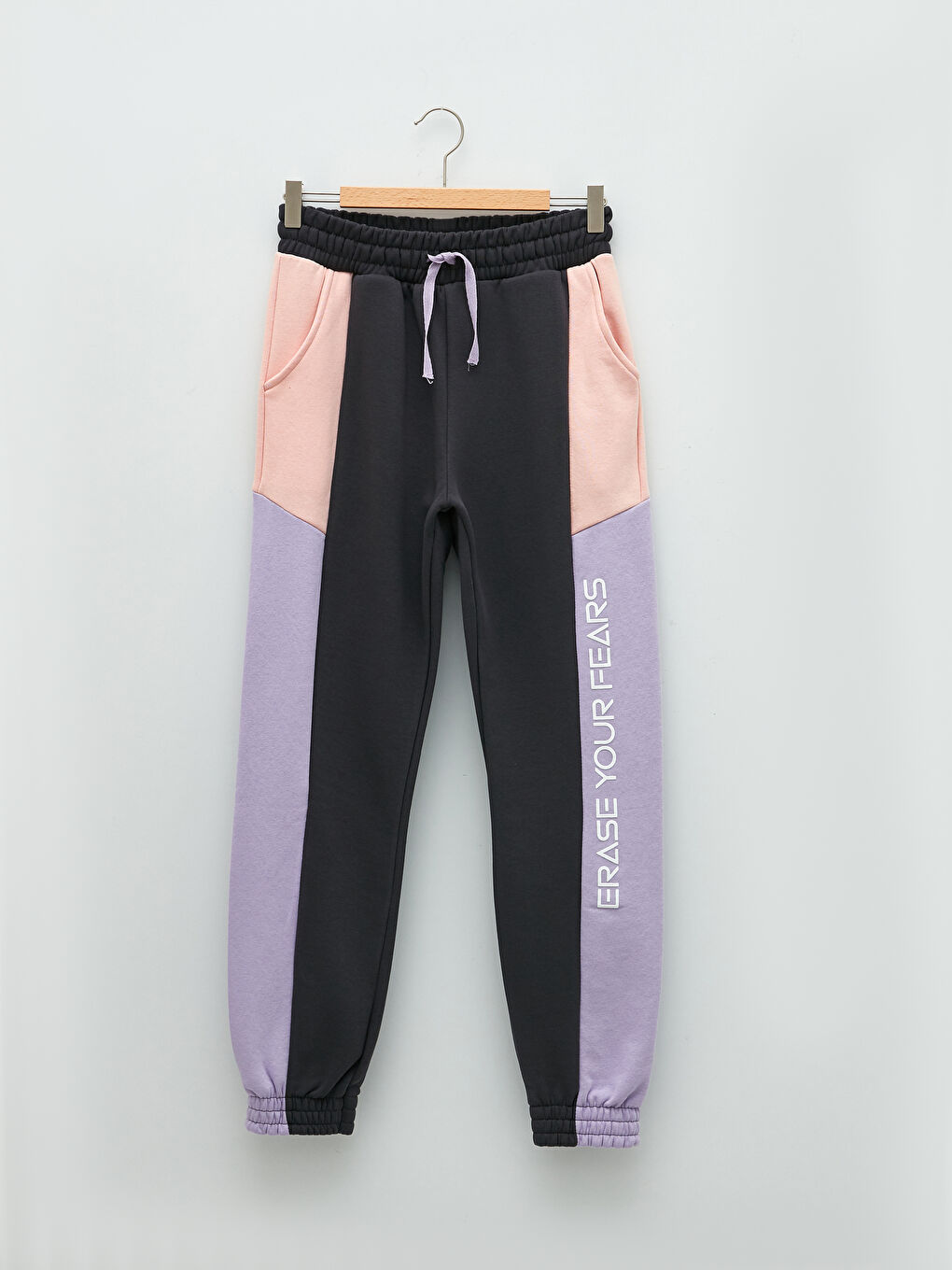 LCW Casual Elastic Waist Color Block Pocket Detailed Women's Thick Jogger Sweatpants -W1FY07Z8-HHY
