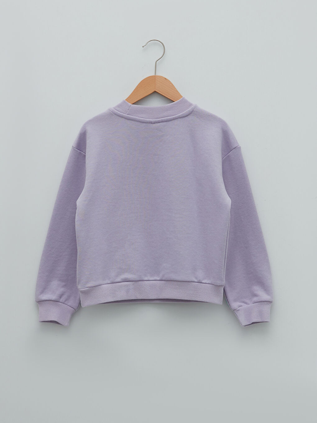 LCW Kids Bisiklet Yaka Kabartma Yazı Baskılı Uzun Kollu Kız Çocuk Sweatshirt -W1FY10Z4-FKW