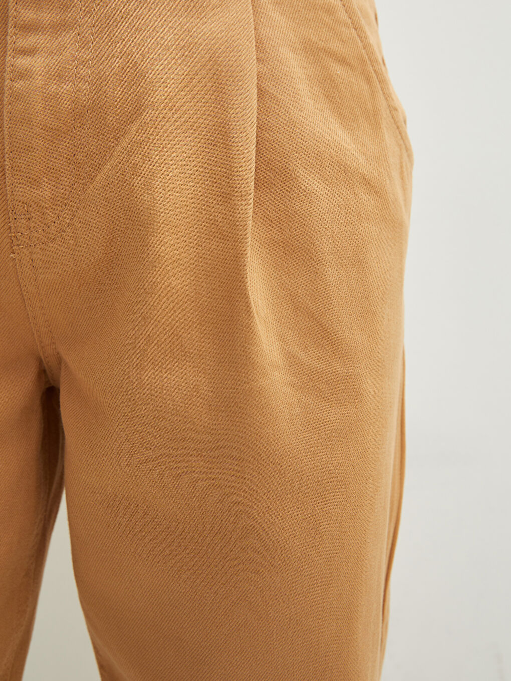 Relaxed Fit Pocket Detailed Gabardine Women's Trousers-2