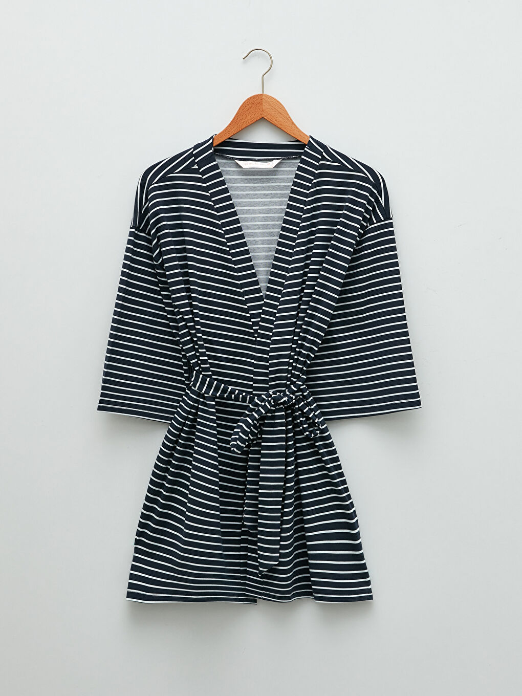 Siyah Kruvaze Yaka Çizgili Uzun Kollu Kadın Sabahlık-5