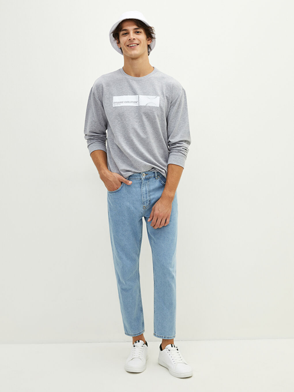 Crew Neck Long Sleeve Printed Men's Sweatshirt-2