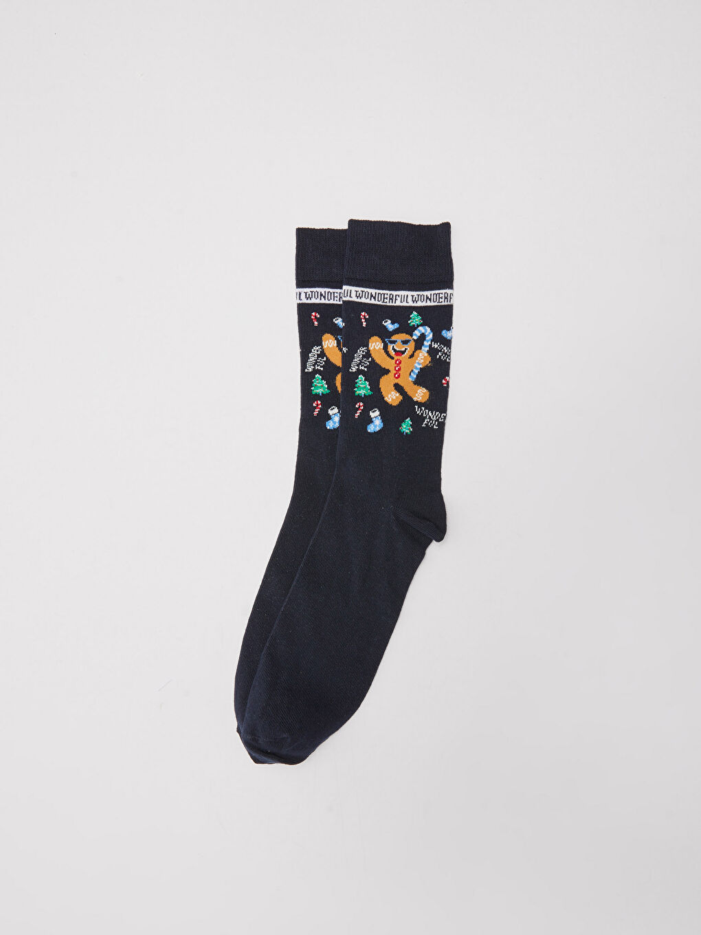 LC WAIKIKI Christmas-Themed Men's Boxer and Socks -W1G056Z8-LSJ