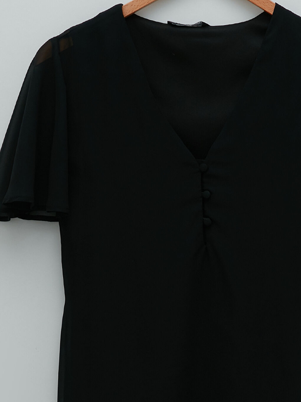 Siyah V Yaka Düz Kısa Kollu Şifon Kadın Bluz-6