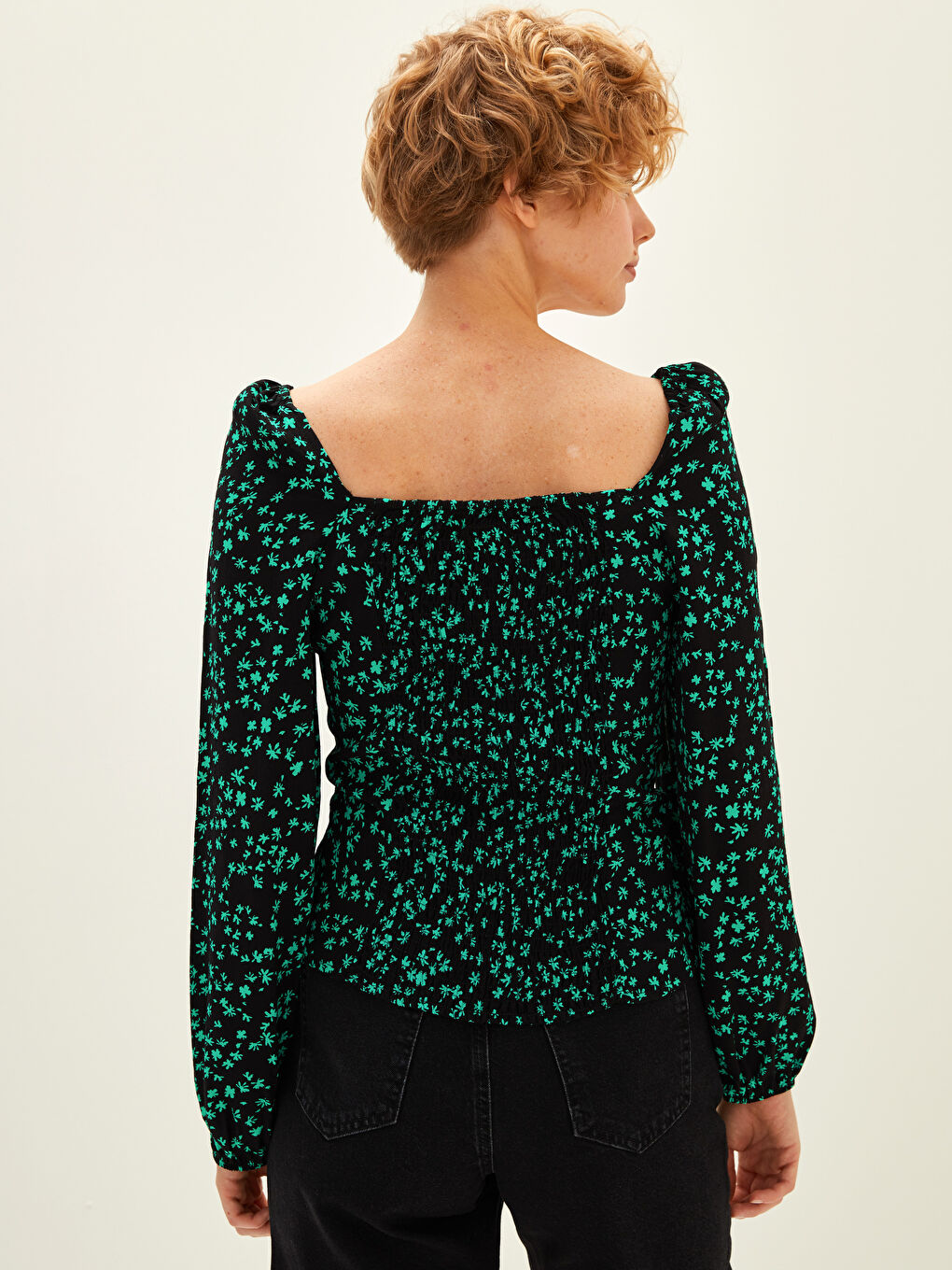 Yeşil Kare Yaka Çiçekli Uzun Kollu Maroken Kadın Bluz-4