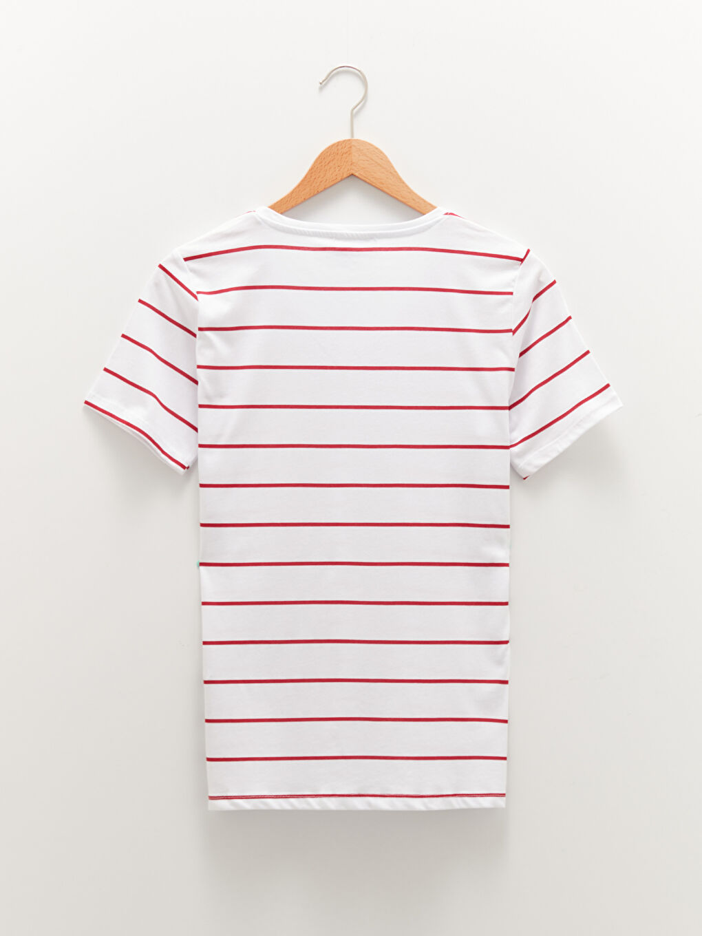 Kırmızı V Yaka Çizgili Kısa Kollu Pamuklu Kadın Tişört-6