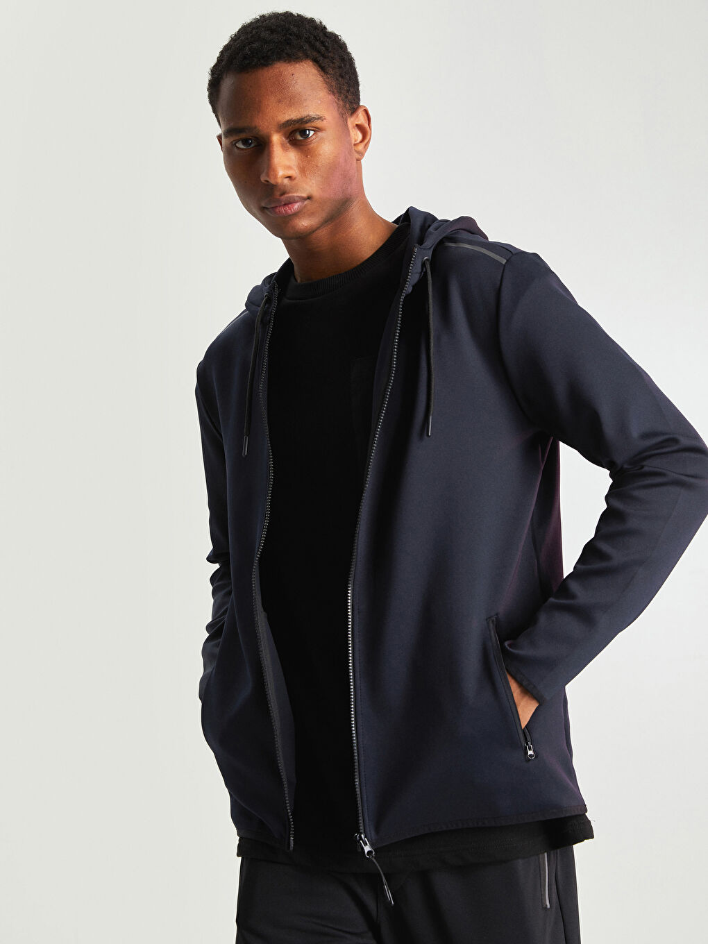 Cardigan de Sport à Capuche Ajusté pour Hommes-1