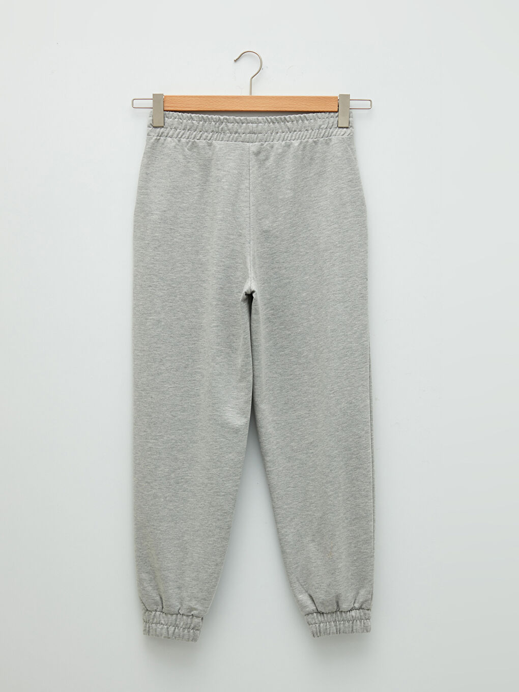 Gri Beli Lastikli Düz Cep Detaylı Kadın Jogger Eşofman Altı-6