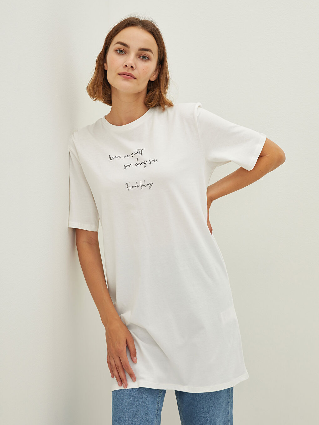 تونيك نسائي بكول مدور وكم قصير مطبوع من القطن-2