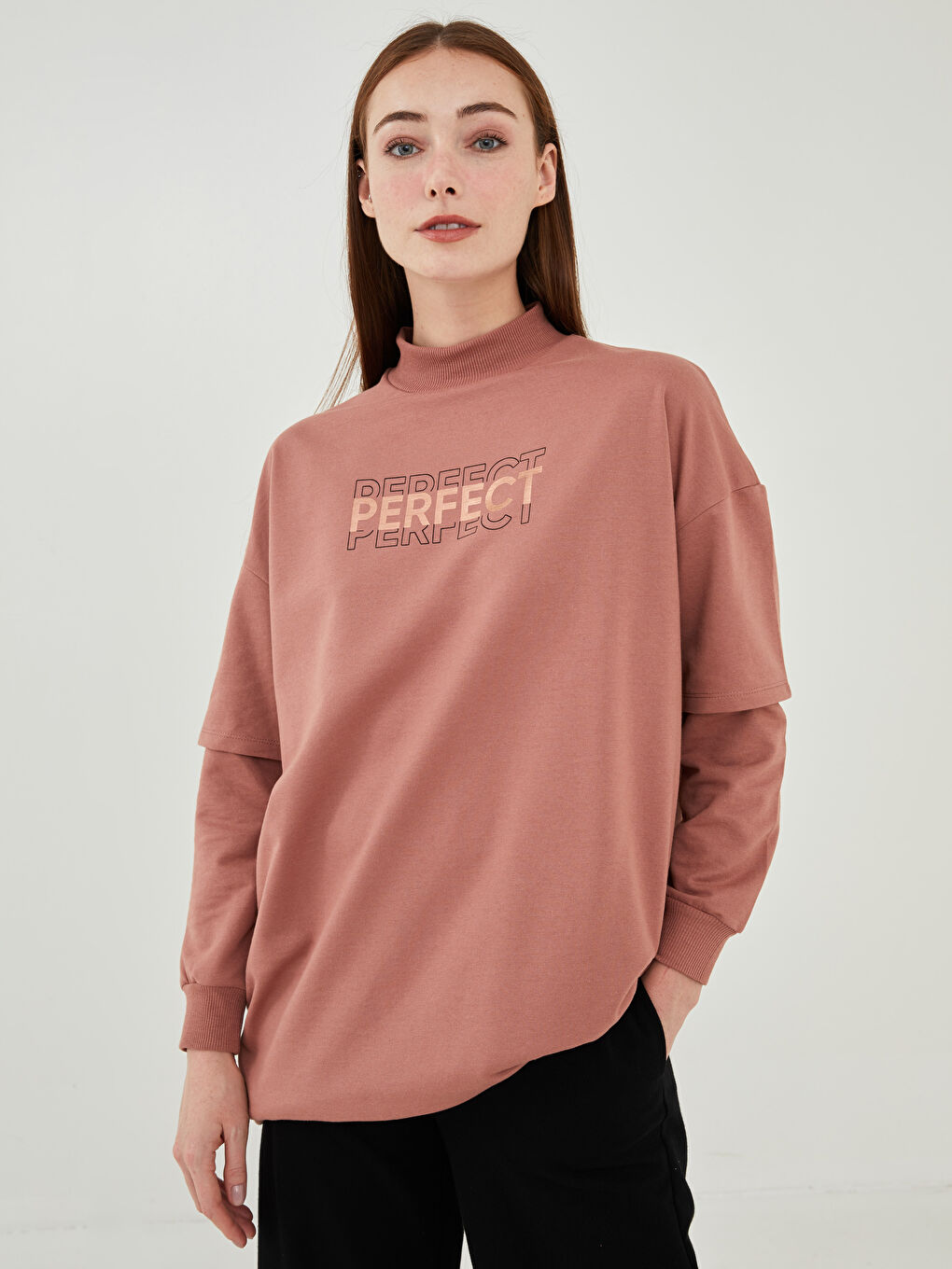 LCW Modest Pembe Bisiklet Yaka Baskılı Uzun Kollu Kadın Sweatshirt Tunik