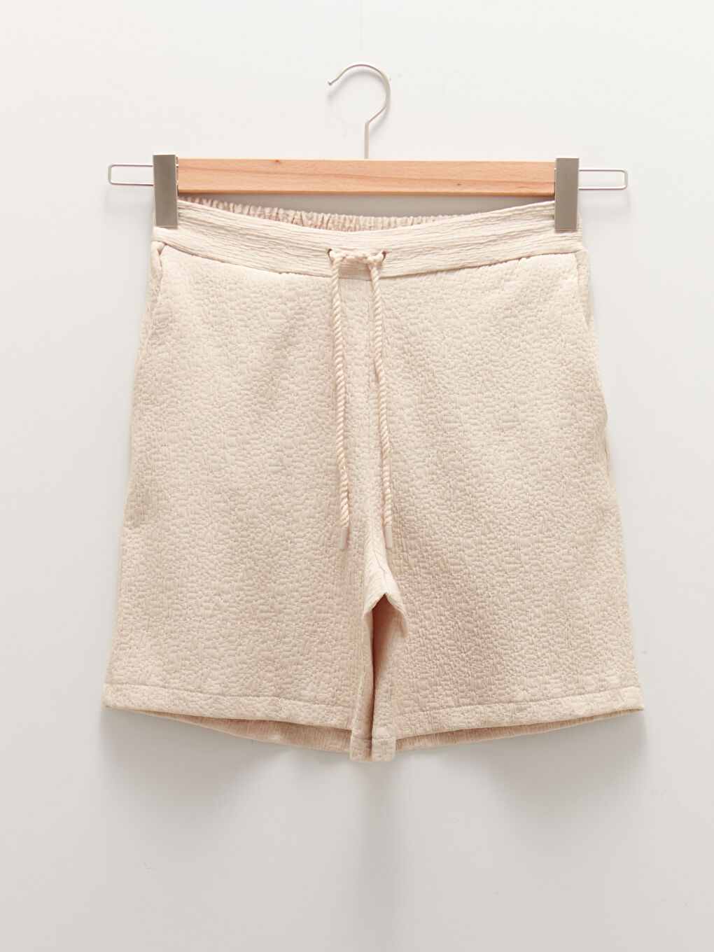 LCW Vision Women's Bermuda Shorts With Flat Pocket Detail and Elastic Waist -W1G153Z8-FPT