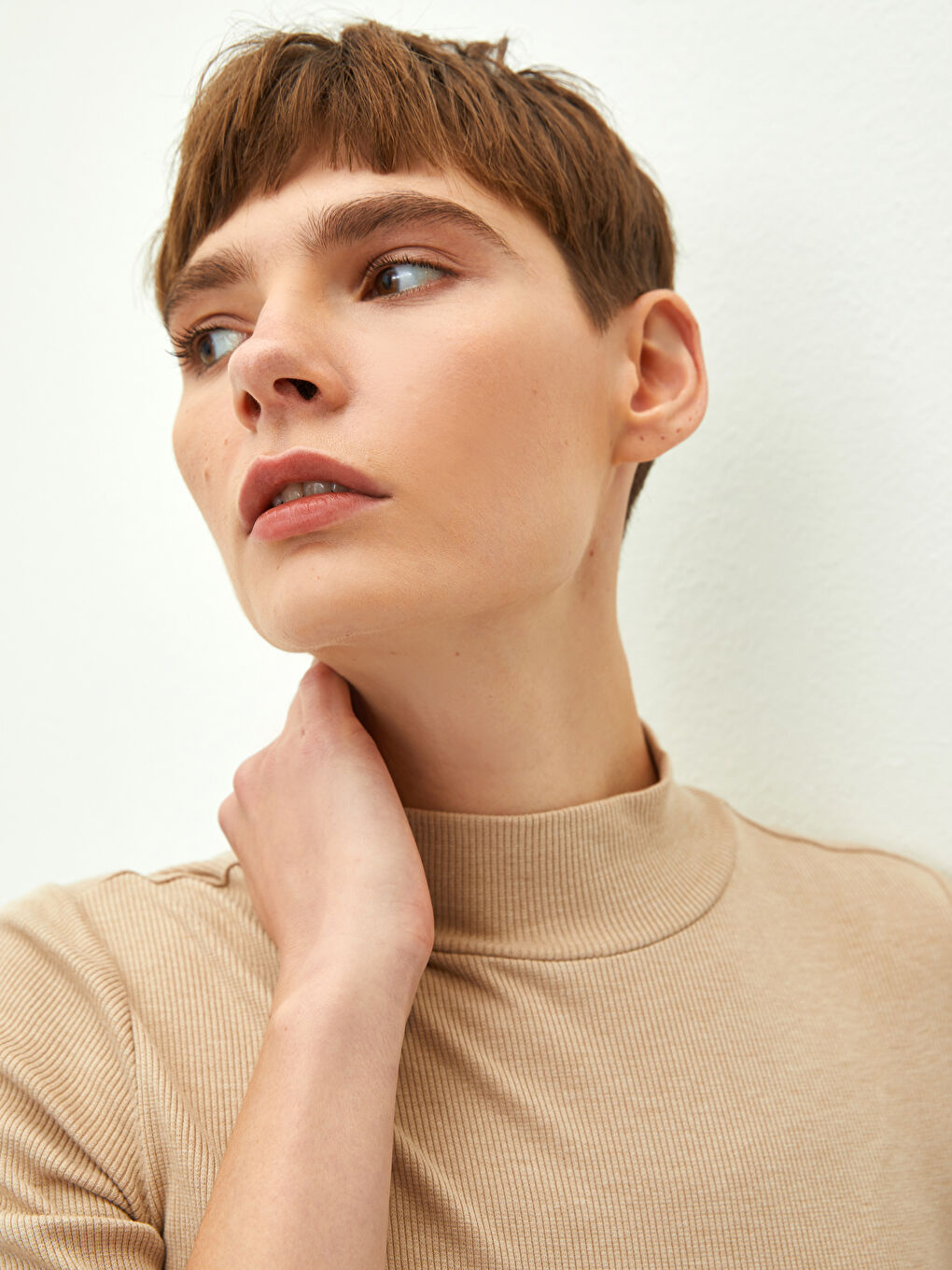 Stand Collar Straight Short Sleeve Rib Fabric Women's T-Shirt-3