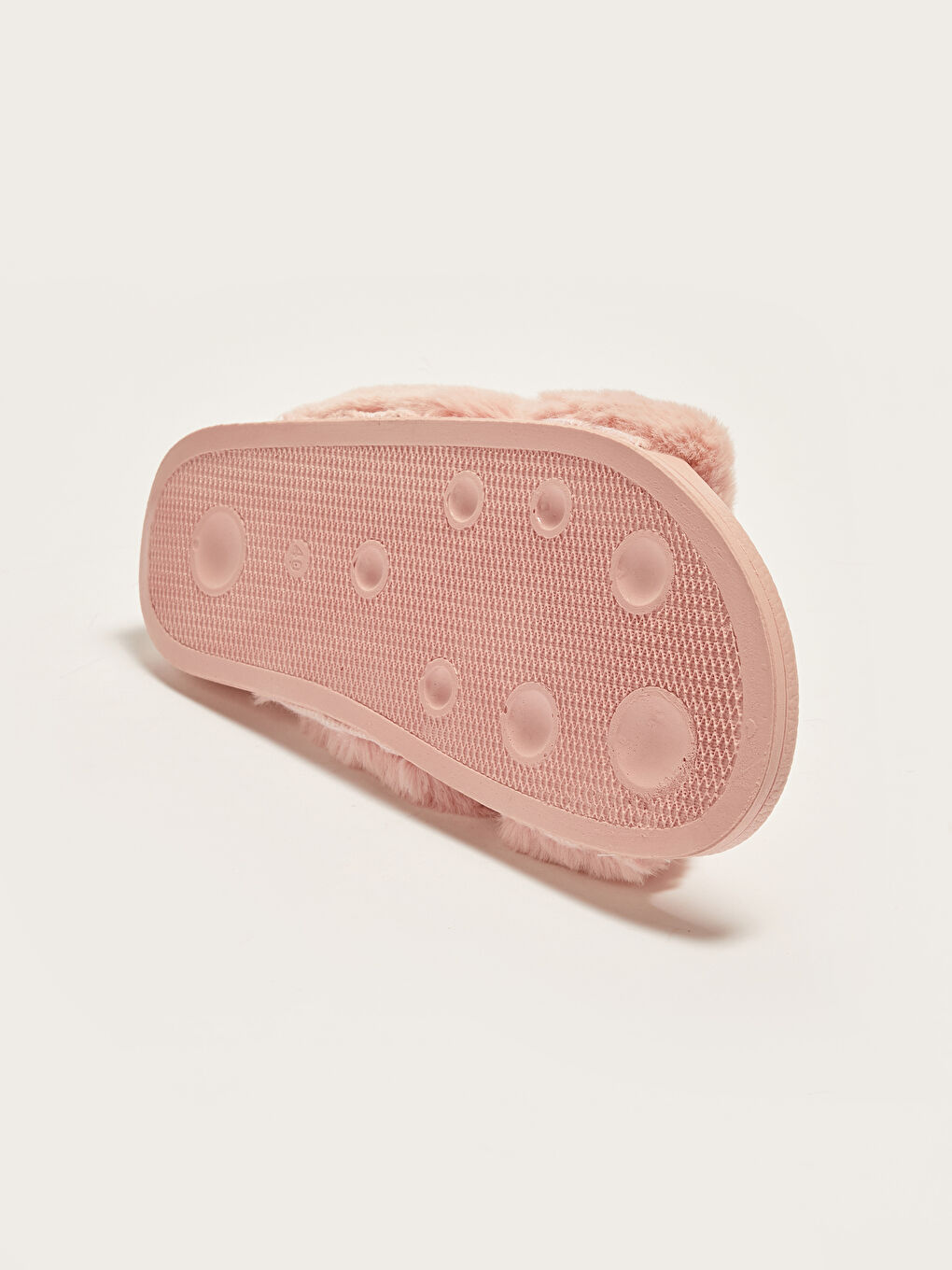 Pembe Çapraz Bantlı Pelüş Kadın Ev Terliği-4