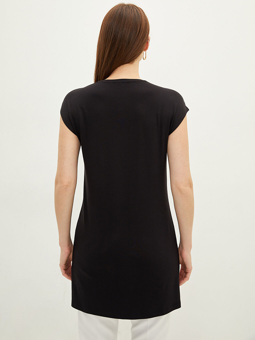 Siyah Bisiklet Yaka Düz Kısa Kollu Kadın Tunik-5