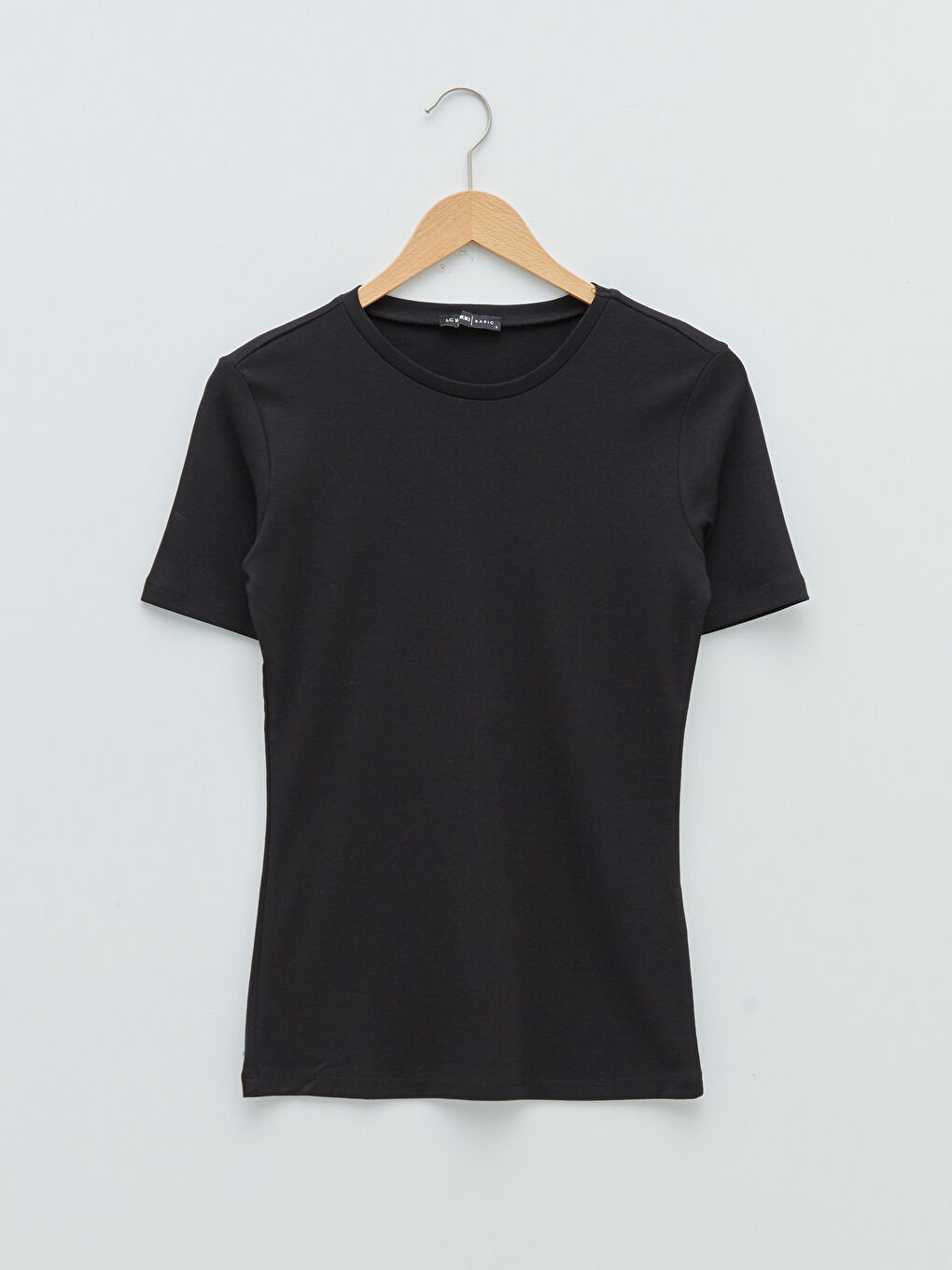 Siyah Bisiklet Yaka Düz Kısa Kollu Pamuklu Kadın Tişört-5